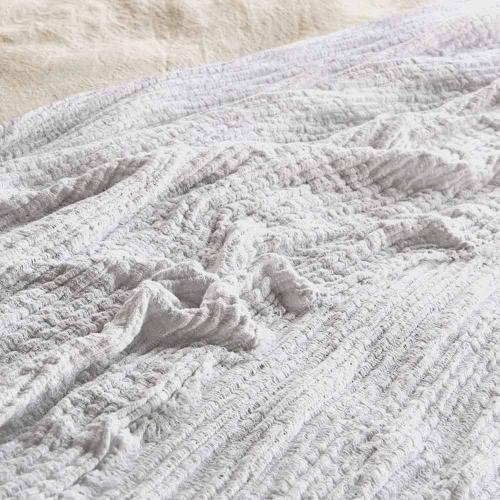 Crush linen blanket