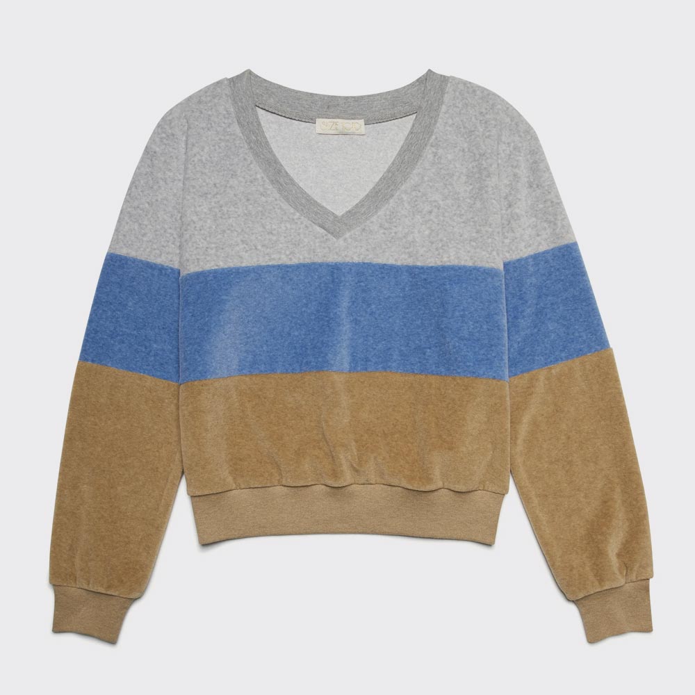 Colorbock velour sweater