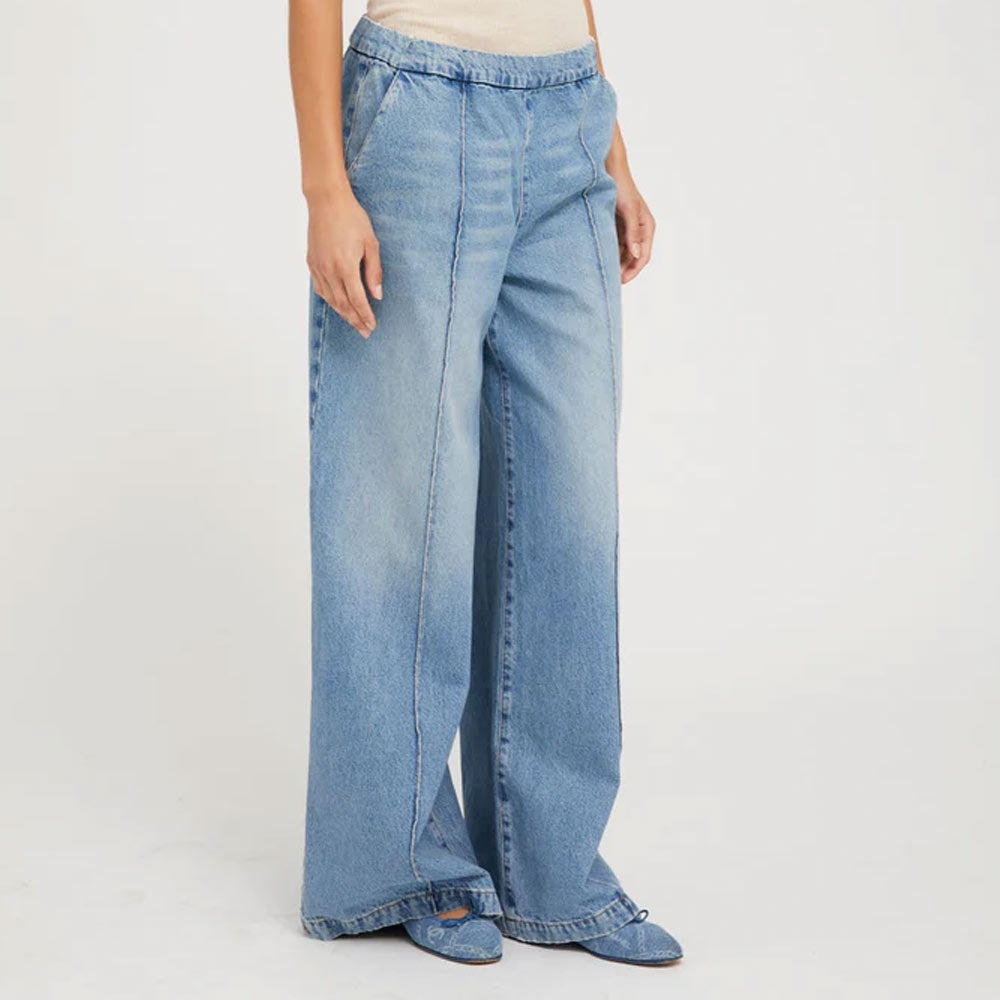 Pintuck denim pants