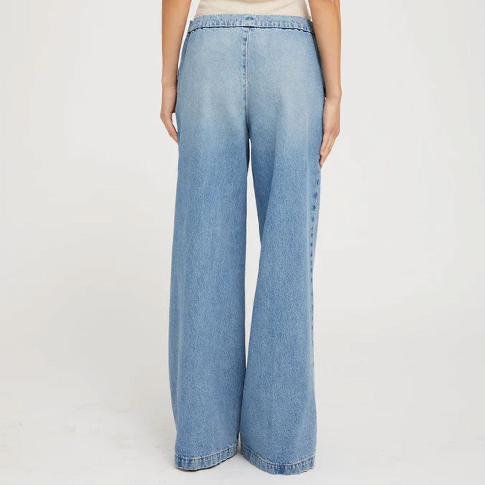 Pintuck denim pants