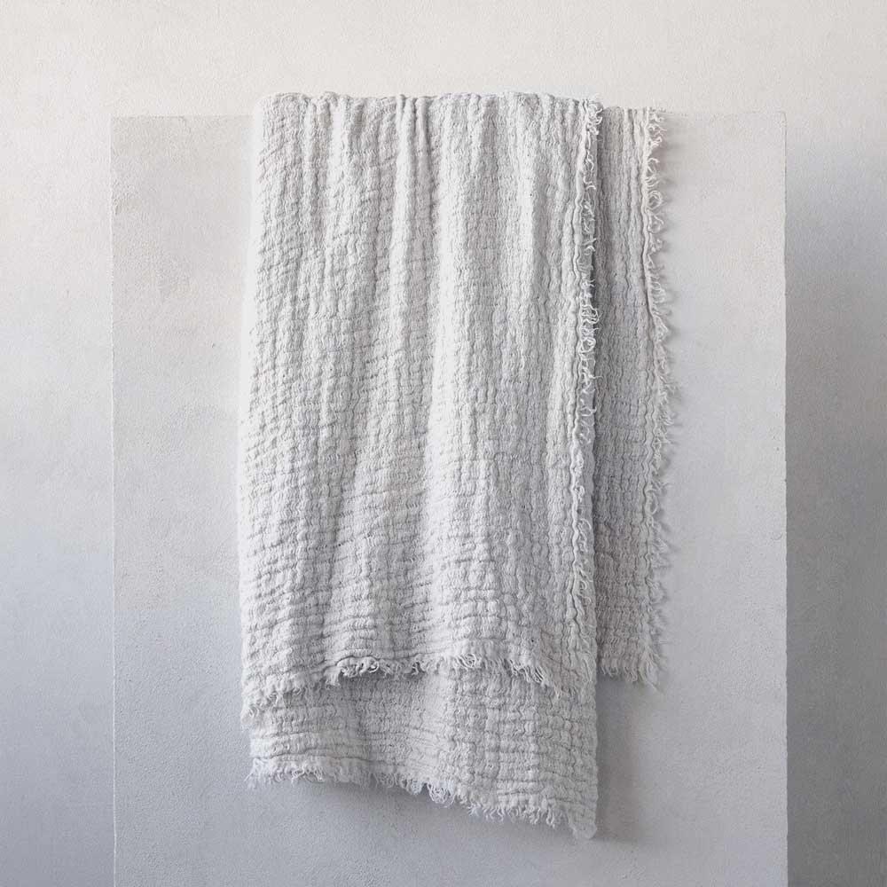 Crush linen blanket