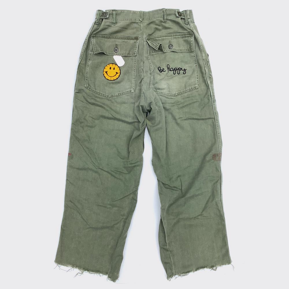 Smile patch pants